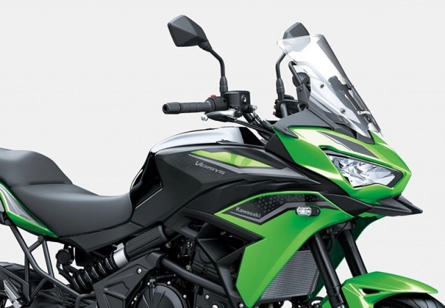 Kawasaki versys 650 2022 được lột xác toàn diện