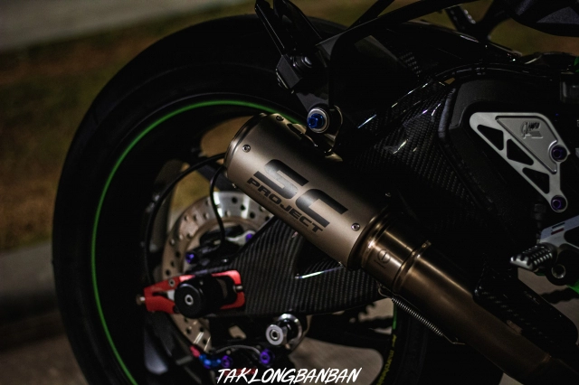 Kawasaki zx-10r độ cực chất trong diện mạo tối tăm