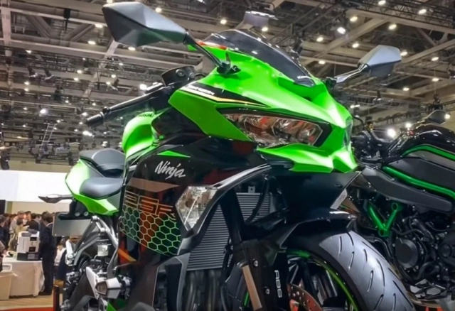 Kawasaki zx-25r 2020 sẽ có công suất lên tới 55 hp