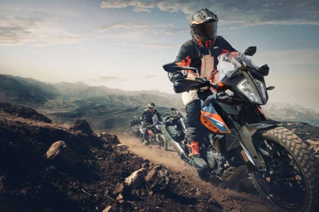 Ktm 390 adventure 2022 được cập nhật kiểm soát độ bám đường mới