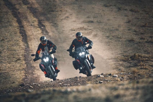 Ktm 390 adventure 2022 được cập nhật kiểm soát độ bám đường mới