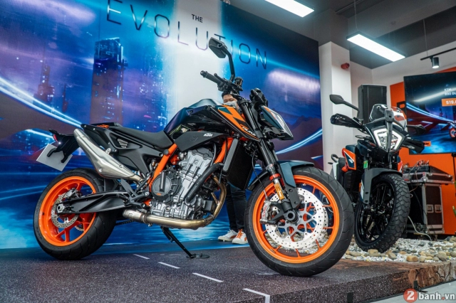 Ktm 890 duke r vừa ra mắt khác 790 duke ở điểm nào