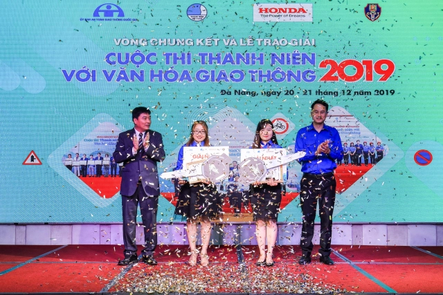 Lễ trao giải cuộc thi thanh niên với văn hóa giao thông năm 2019