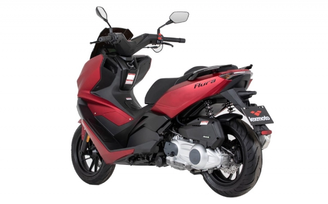 Lexmoto aura 300 2022 ra mắt sẵn sàng thách thức yamaha xmax