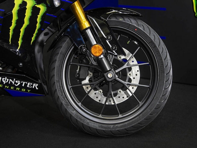 Lộ diện yamaha r125 2019 phiên bản monster energy motogp