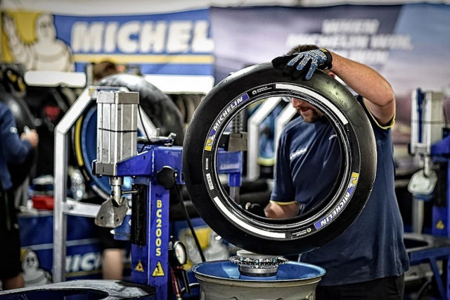 Michelins motogp 2019 sẽ sử dụng 3 loại lốp mới sau khi nhận được phản hồi tốt ở đợt test qatar