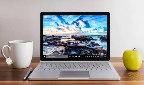 Microsoft surface book 2 quay lại thiết kế truyền thống giá thấp hơn