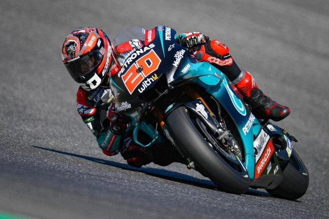 motogp 2019 vinales hạ gục quartararo tại vòng đua khai mạc motogp nhật bản