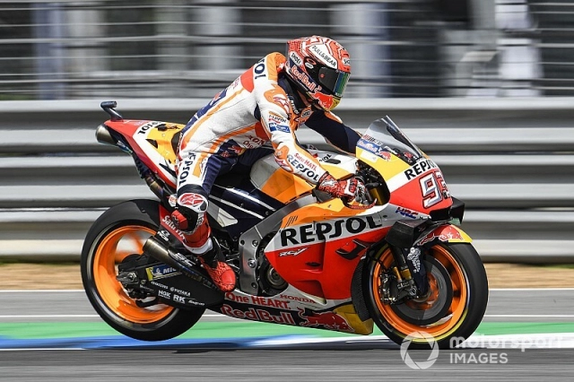 motogp 2019 vinales hạ gục quartararo tại vòng đua khai mạc motogp nhật bản