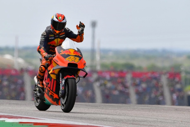 motogp 2019 vinales hạ gục quartararo tại vòng đua khai mạc motogp nhật bản