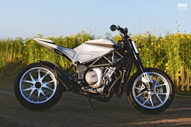 Mv agusta f4 1000 senna độ theo ý tưởng concept tracker đầy lôi cuốn