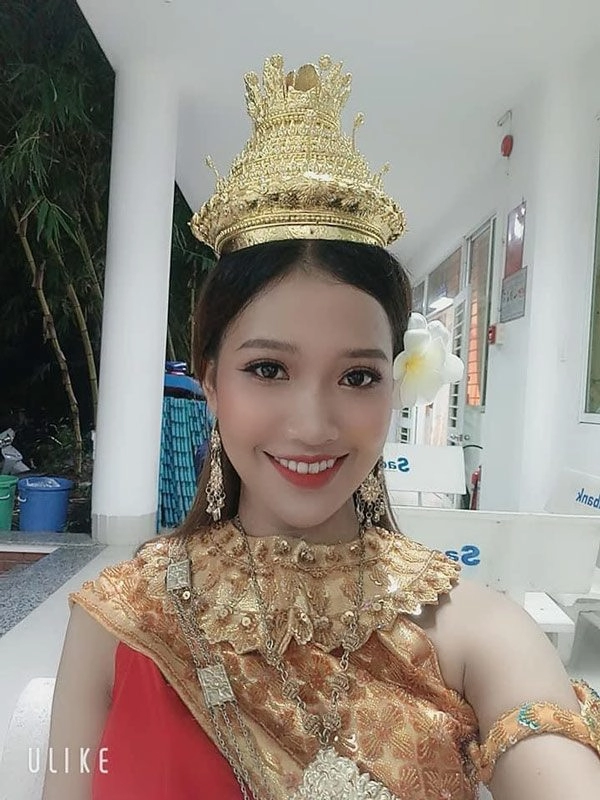 Mỹ nữ khmer có vòng ba 95cm được chú ý tại hoa hậu hoàn vũ