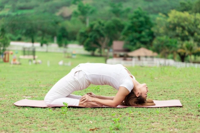 Nàng á hậu lấn sân ca sĩ thả dáng khó khoe tài dân tìnhào ào khen đỉnh