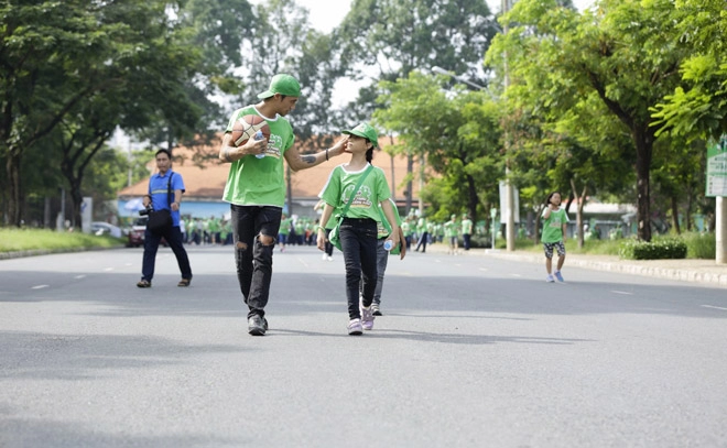 ngả mũ với chiêu dạy con vừa chơi vừa học bằng thể thao của phạm anh khoa