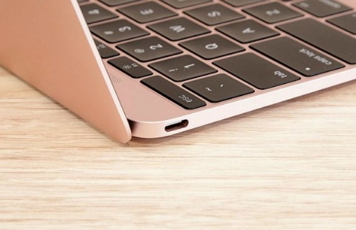 Người dùng kỳ vọng điều gì ở apple macbook pro kế nhiệm