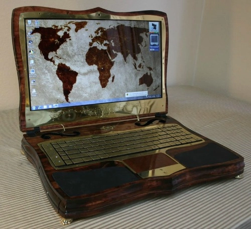 Những chiếc máy tính kỳ dị nhất thế giới