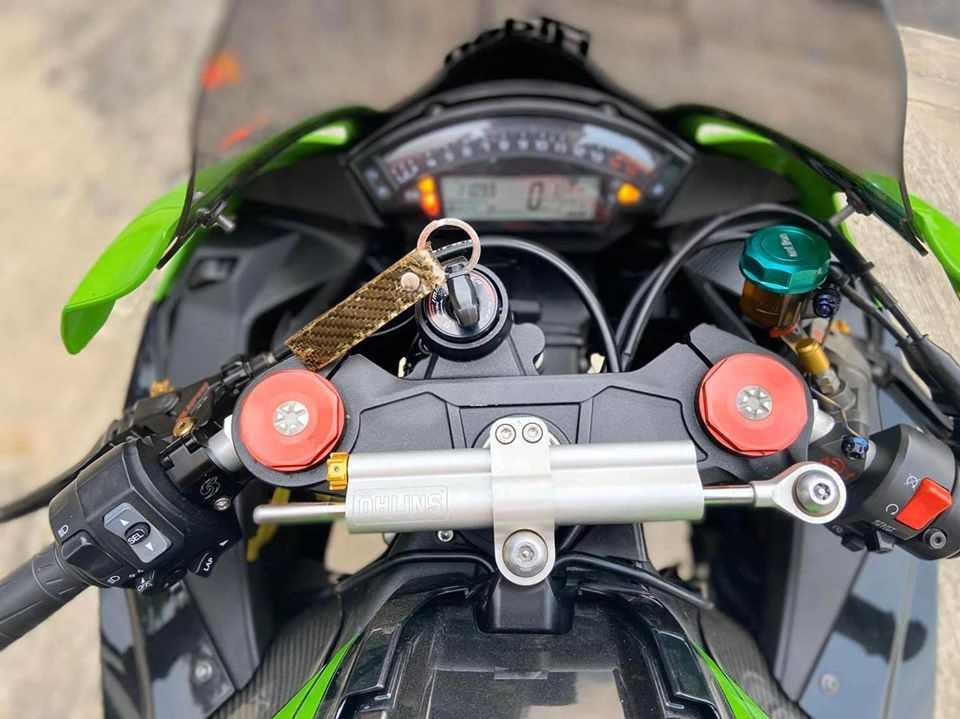 Ninja zx-10r cực chất trong bản độ toàn diện trên đất thái