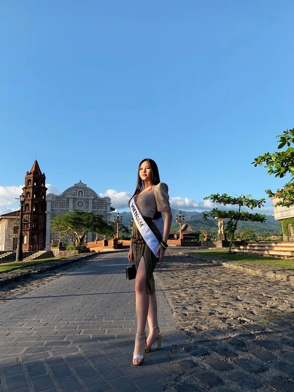 Ơn giời cuối cùng ngân anh không còn bị dìm nhan sắc tại miss intercontinental nữa rồi