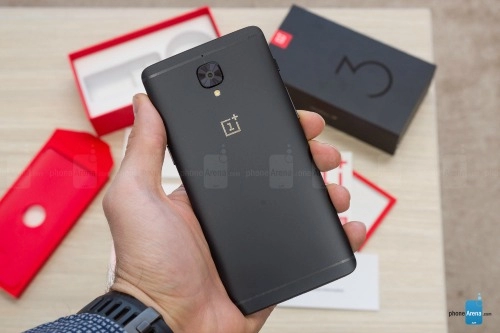 Oneplus 3t màu đen midnight đã cháy hàng