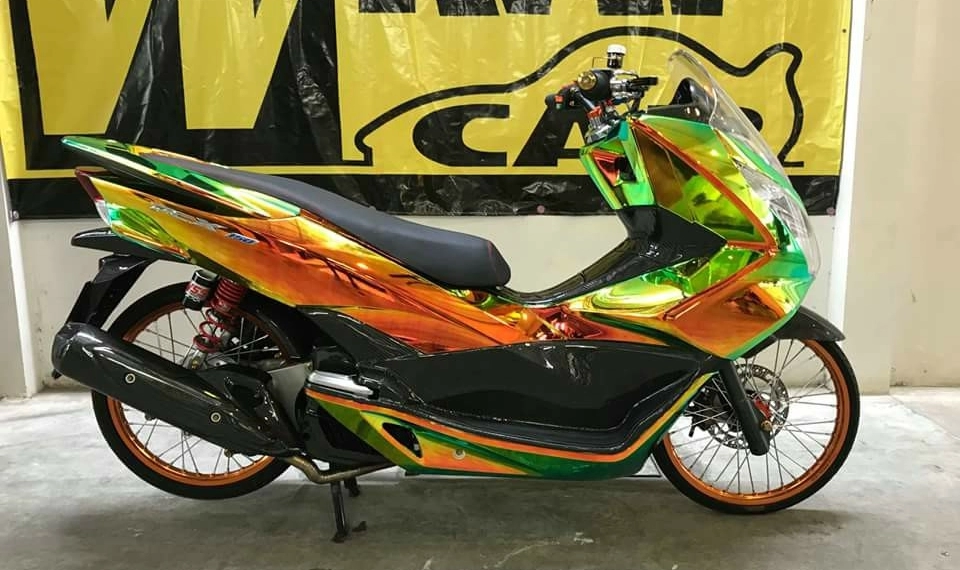 Pcx 150 độ chất đến ngất với bộ giáp hoàng kim cực độc