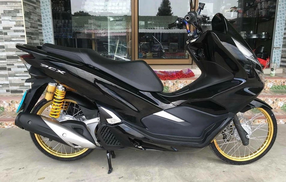 Pcx 150 độ full tone màu jet black đầy sang trọng 