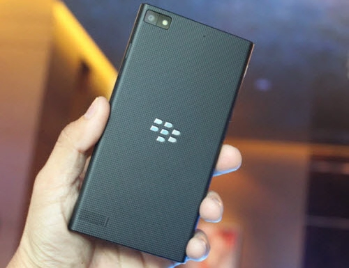 Ra mắt blackberry z3 giá 459 triệu đồng