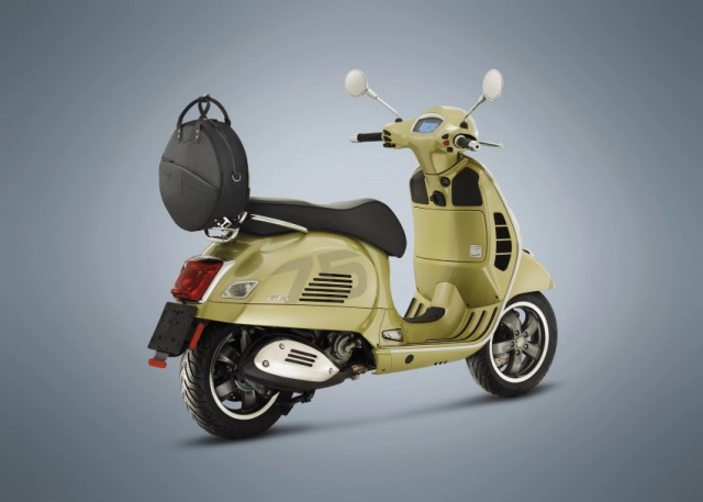 Ra mắt phiên bản vespa 75th anniversary primavera và vespa gts nhằm kỷ niệm 75 năm thành lập