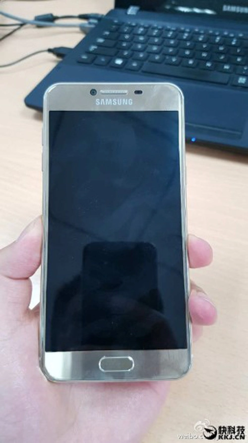 Samsung galaxy c5 vỏ kim loại lộ hoàn toàn