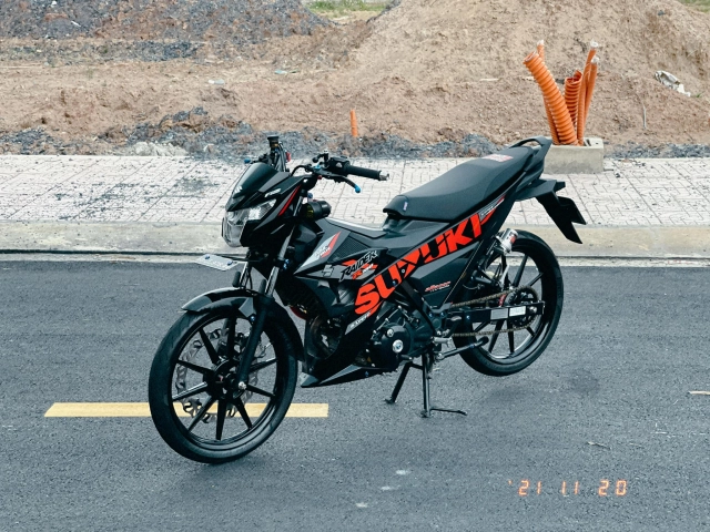 Satria 150 bản độ kiểng sở hữu cặp mâm đã tuyệt chủng