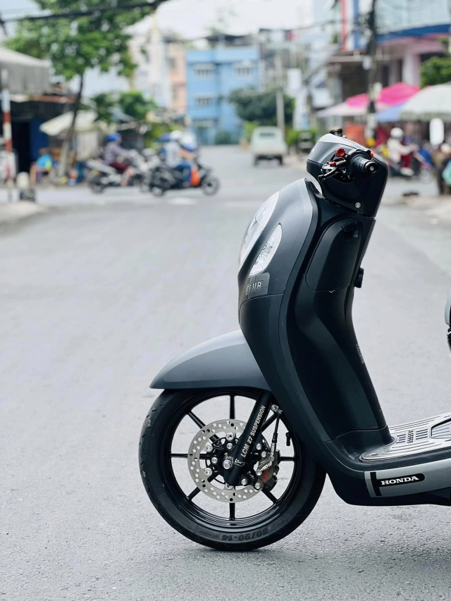 Scoopy độ chẳng chịu thua kém ai khi quyết tâm lột xác toàn diện