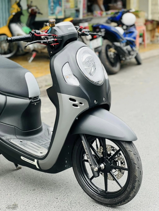 Scoopy độ chẳng chịu thua kém ai khi quyết tâm lột xác toàn diện