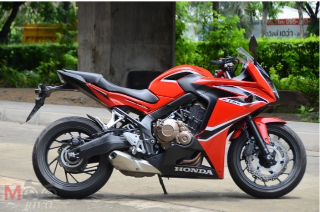 So sánh cbr650r 2019 và cbr650f 2018 - những nâng cấp chất lượng từ trong ra ngoài