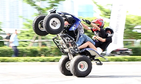  stunter việt biểu diễn mạo hiểm trên atv 