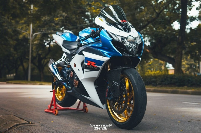 Suzuki gsx-r1000 độ lại hoàn toàn với diện mạo đầy uy phong