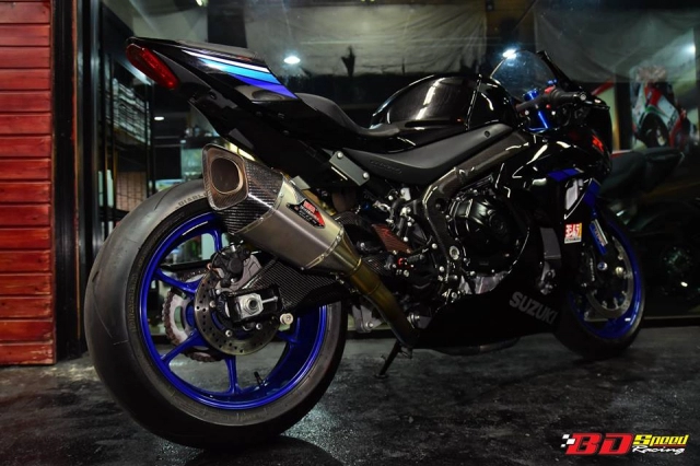 Suzuki gsx-r1000 thay đổi hoàn hảo với tone màu blue racing