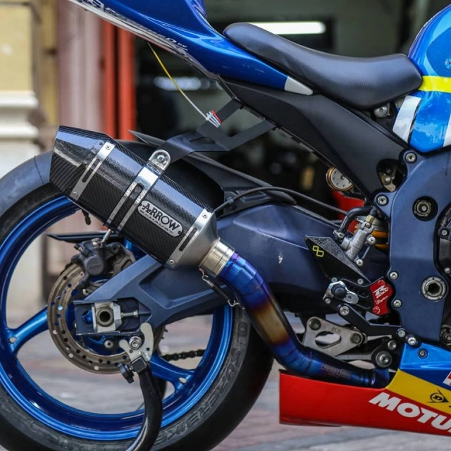 Suzuki gsx-r750 độ chất như nước cất theo phong cách đường đua