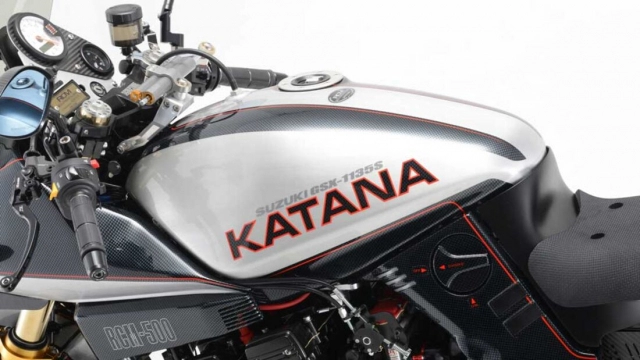 Suzuki katana độ lôi cuốn với phần đuôi của yamaha r1