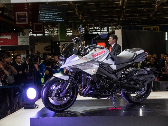 Suzuki katana v30 2019 chính thức lộ diện tại sự kiện intermot 2018 cologne - đức