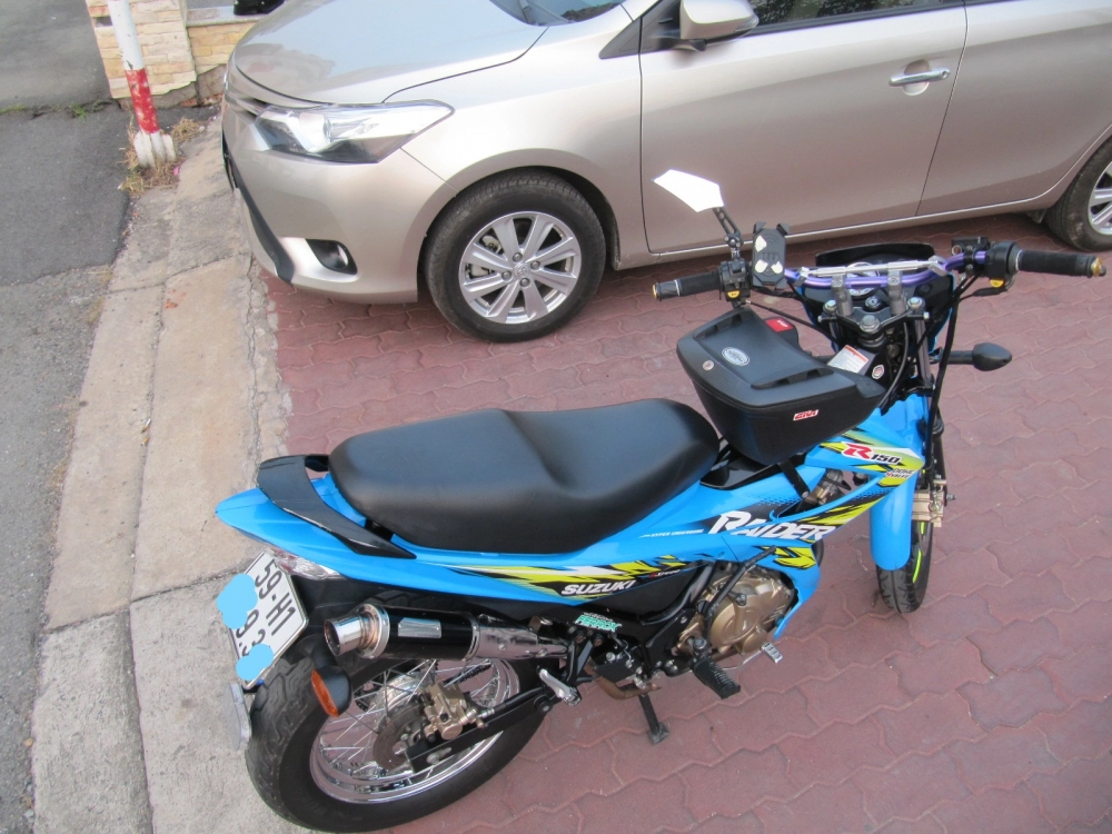 Suzuki raider 150 độ super moto