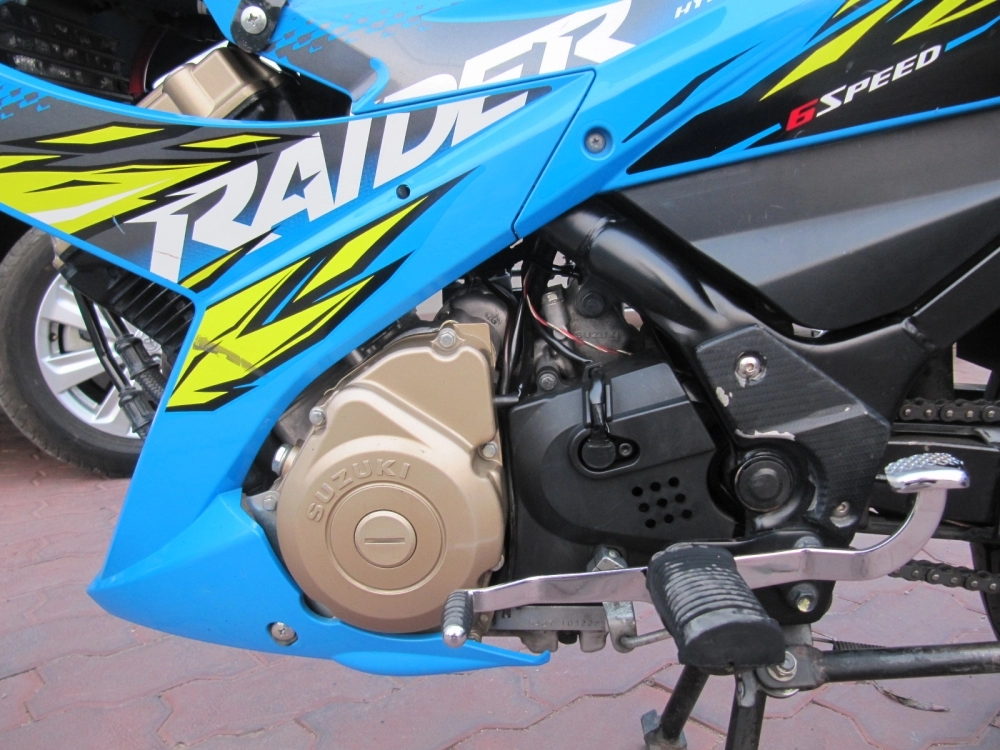 Suzuki raider 150 độ super moto