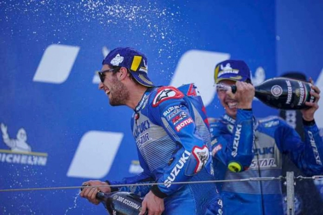 Suzuki trở lại vị trí hàng đầu motogp 2020 với chiến thắng nhân đôi ở aragon