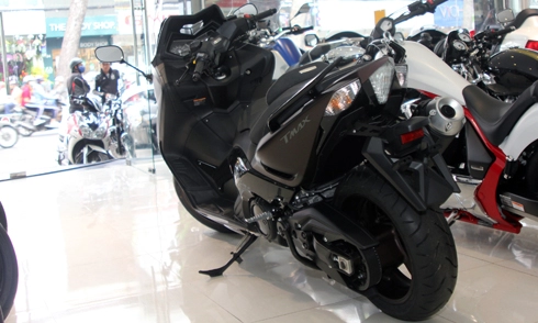  tay ga yamaha t-max 530 2015 đầu tiên tại việt nam 