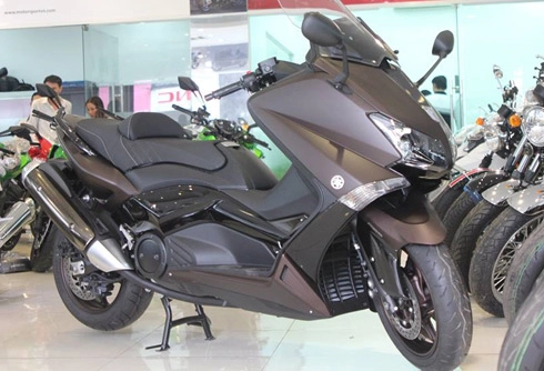  tay ga yamaha t-max 530 2015 đầu tiên tại việt nam 