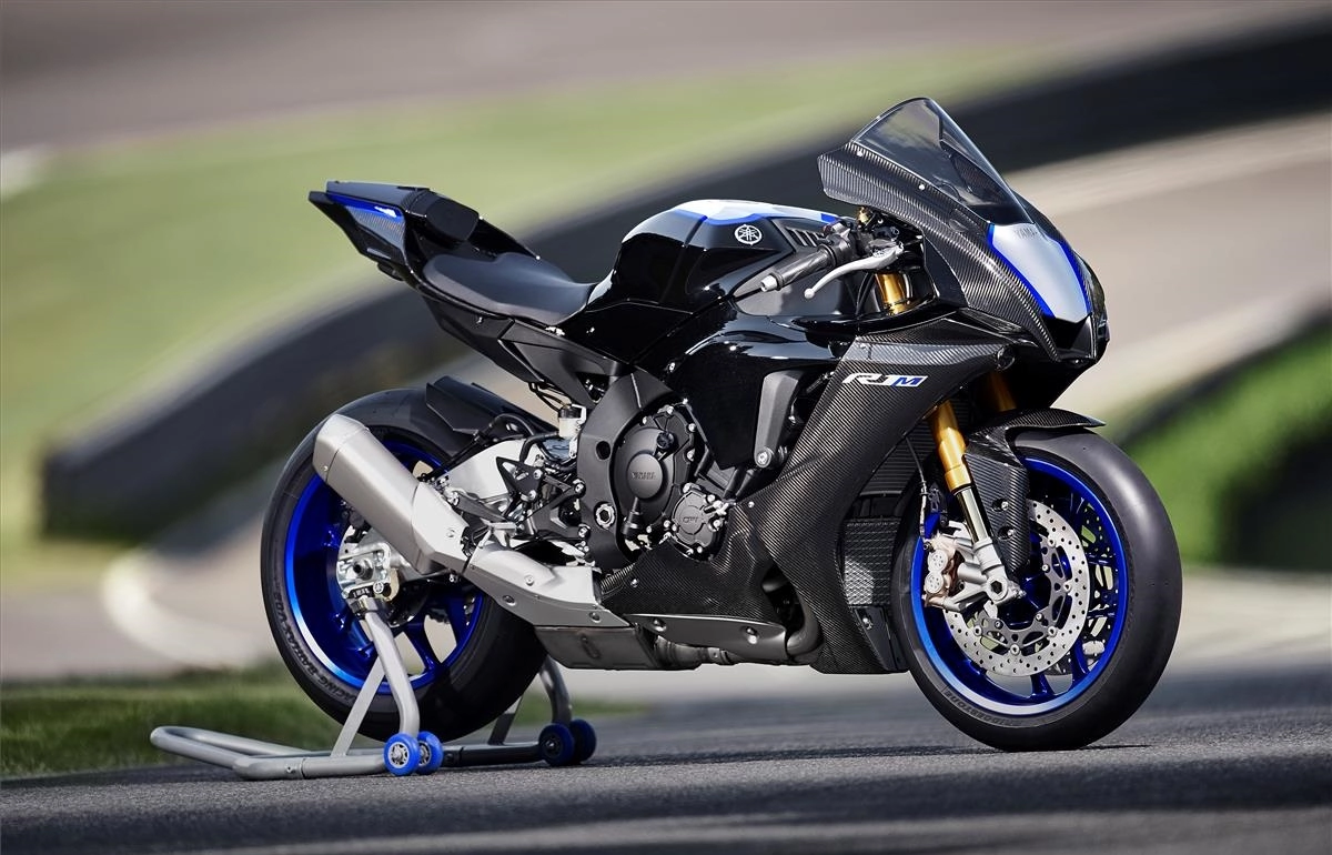 Top 15 superbike và tỷ lệ giá bán trên mỗi mã lực