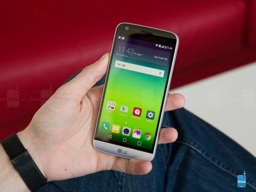 Top smartphone android đáng mua nhất tháng 11