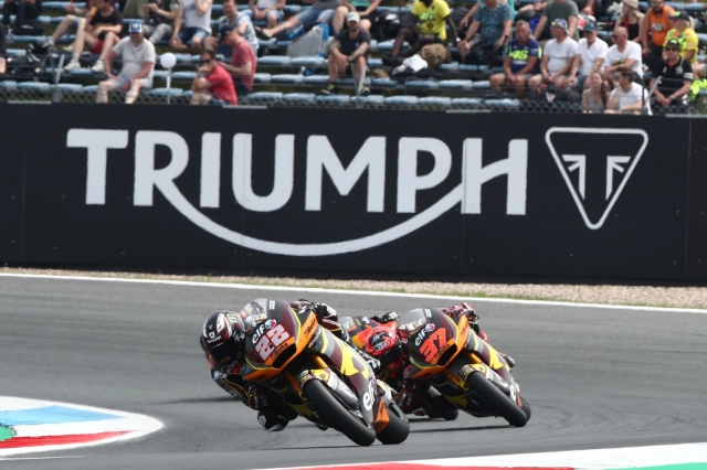 Triumph tiếp tục hợp tác với giải đua moto2 trong 03 năm tới