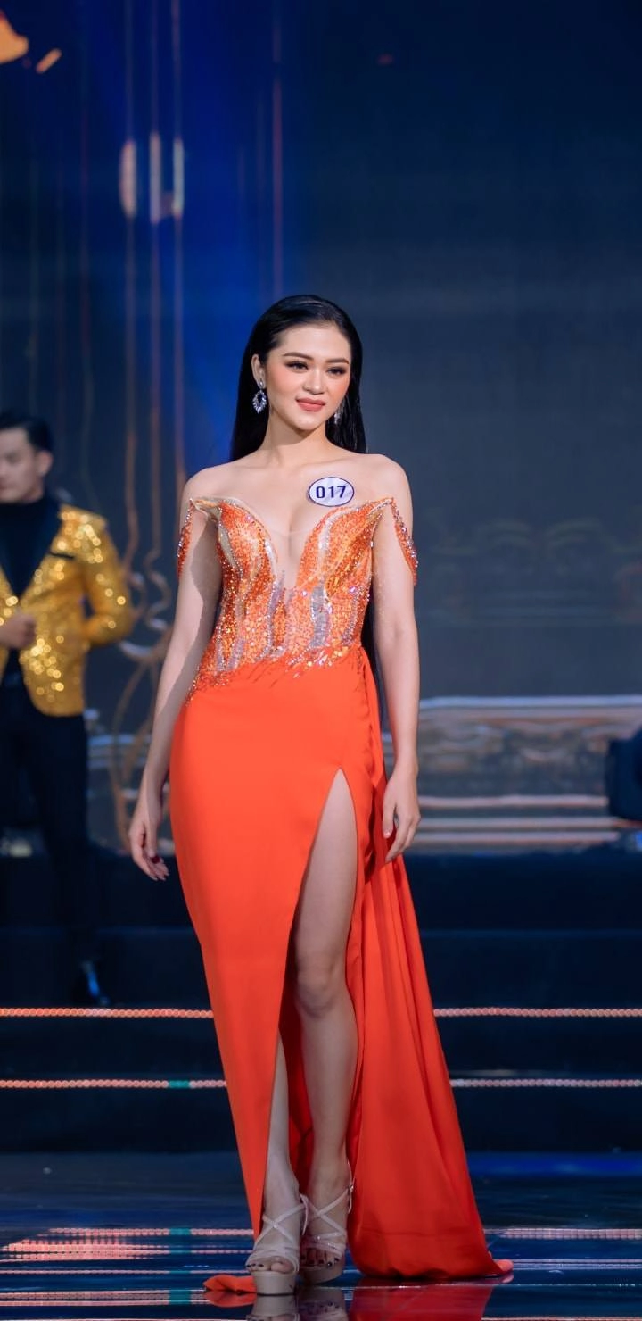 Trước thềm chung kết miss world vietnam thí sinh tóc dài cả mét catwalk siêu chuẩn cđm ủng hộ thi miss grand