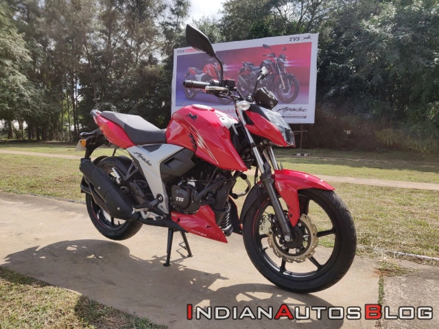 Tvs apache rtr 160 4v xe ngầu nhiều trang bị nhưng giá chỉ 35 triệu