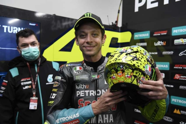 Valentino rossi chính thức tạm biệt motogp