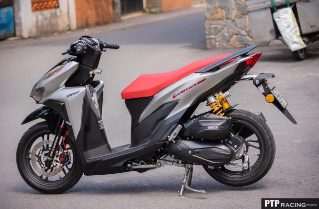 Vario 150 độ chóa đèn như thế này là hết sợ bóng đêm